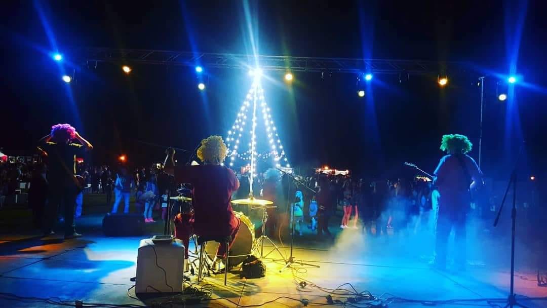 El poder de la música en vivo para transformar cualquier fiesta